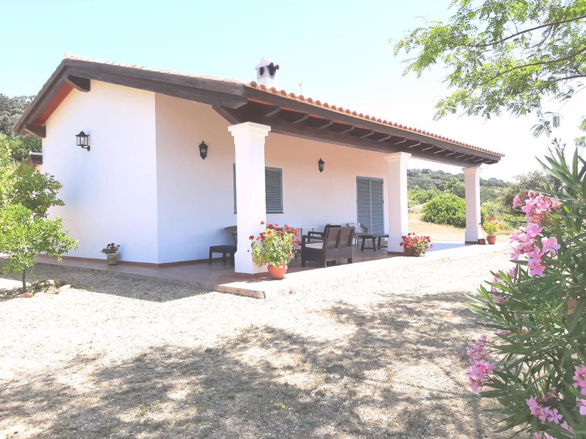 Casa Rural La Aulaga El Castillo de las Guardas Extérieur photo